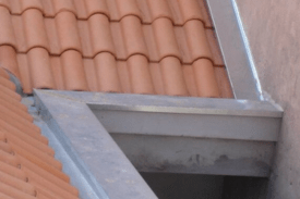 Fabricação de pingadeiras sob medida